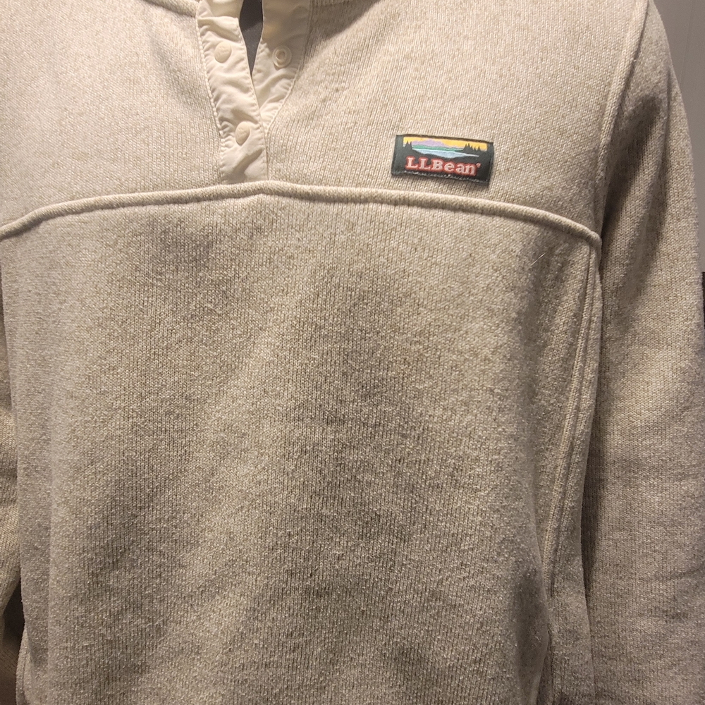 L.L. Bean Cream/Tan Pullover Sweatshirt